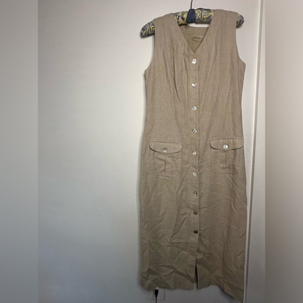 St. John’s Bay Size 8 or Medium linen blend button down sleeveless duster dress